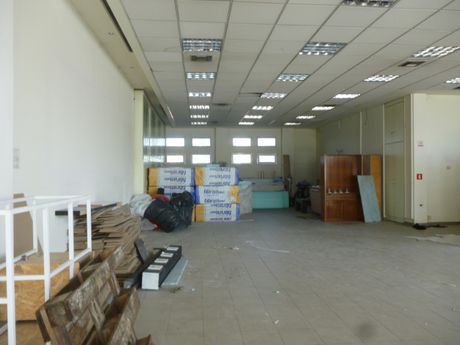 Store 360sqm for rent-Echedoros » Diavata