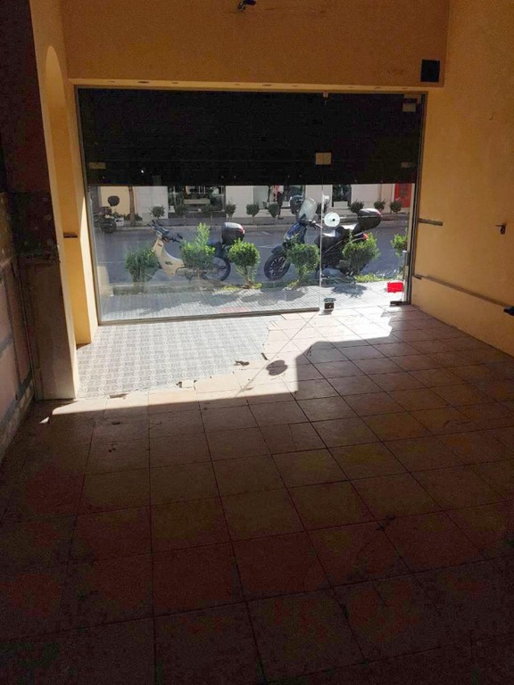 Κατάστημα 72 τ.μ. προς ενοικίαση, Κέντρο Βόλου