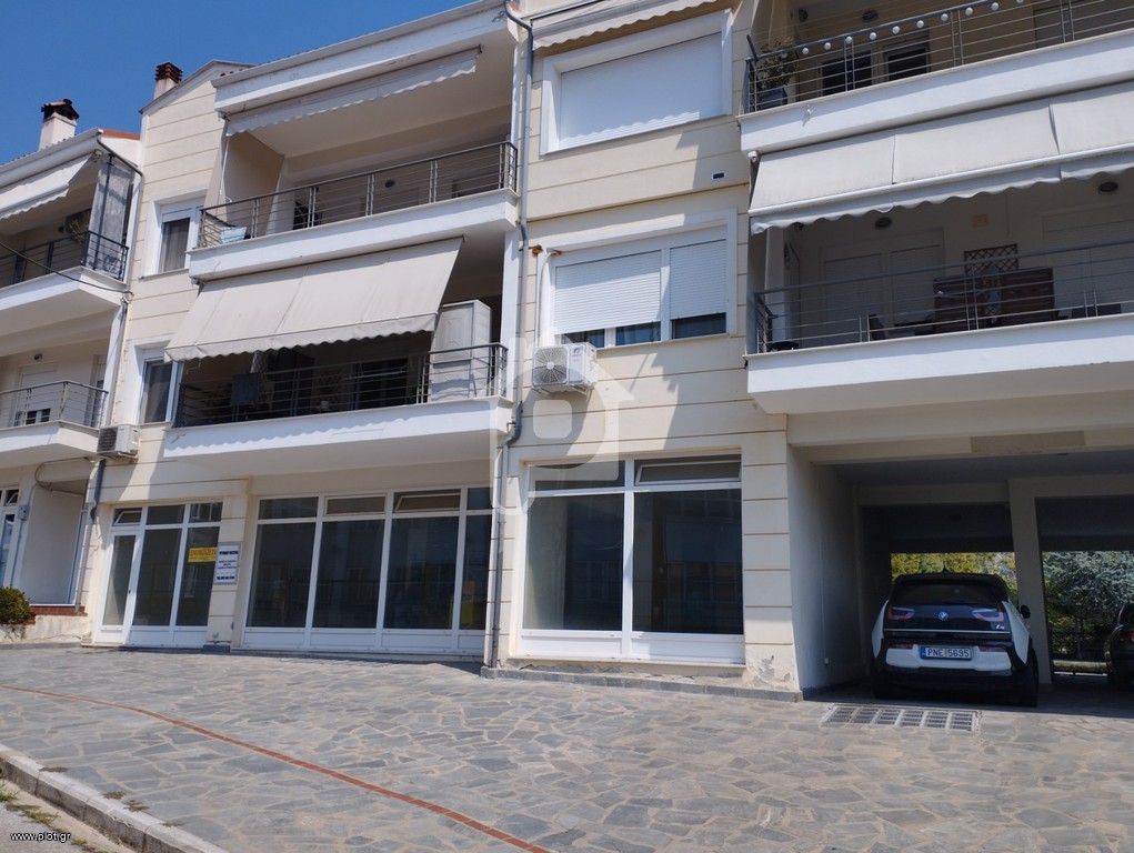 Κατάστημα 413 τ.μ. πρός πώληση, Ν. Καστοριάς, Καστοριά