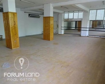 Store 280sqm for rent-Charilaou