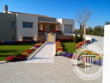 Villa 460 sqm for sale