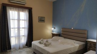 Studio / γκαρσονιέρα 32 τ.μ. για κράτηση, Κυκλάδες, Σύρος-thumb-8