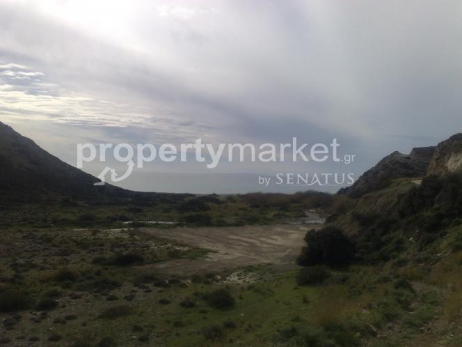Land plot 2.380 sqm for sale, Rethymno Prefecture, Lampi