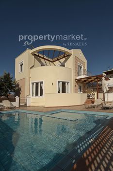 Villa 216sqm for sale-Akrotiri » Center