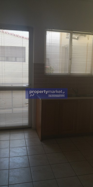 Apartment 85 sqm for rent, Rethymno Prefecture, Rethimno