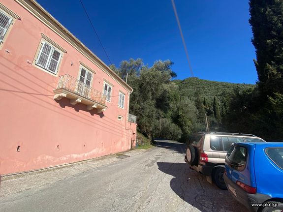 Land plot 1.066 sqm for sale, Corfu Prefecture, Corfu