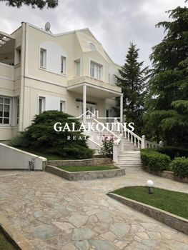 Villa 550sqm for sale-Nea Erithraia » Kastritsa