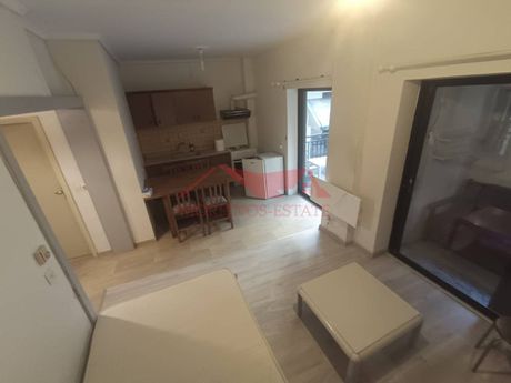 Studio / γκαρσονιέρα 32 τ.μ. προς ενοικίαση