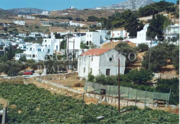 Land plot 809 sqm for sale, Cyclades, Paros