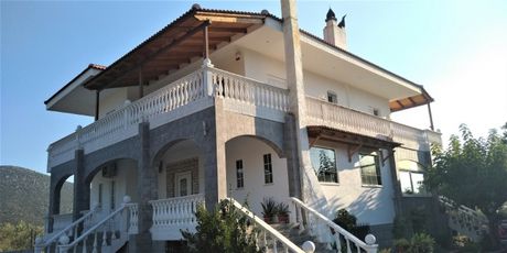 Μονοκατοικία 380τ.μ. για πώληση-Ασκληπιείο » Αρκαδικό
