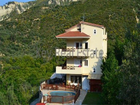 Μονοκατοικία 275τ.μ. για πώληση-Ξυλόκαστρο » Ριζά