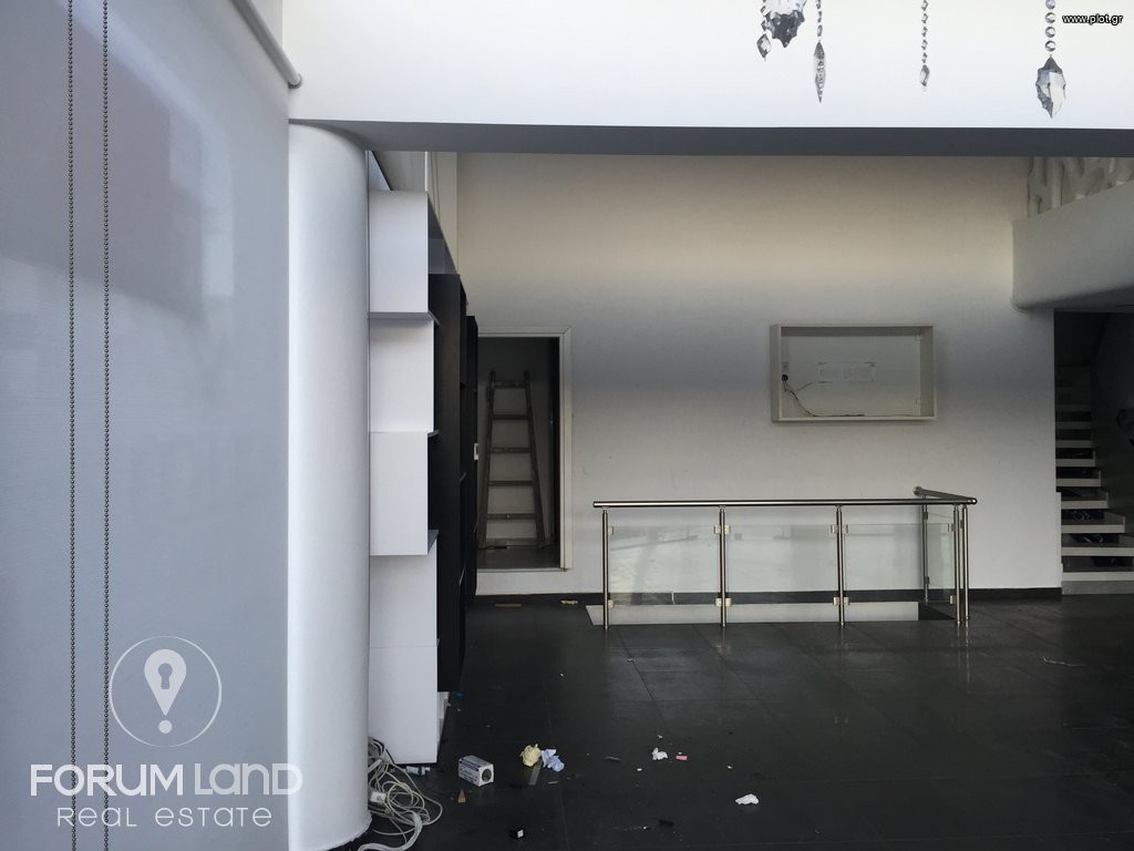 Κατάστημα 410 τ.μ. προς πώληση, Κέντρο Καλαμαριάς