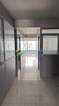 Γραφείο 138 τ.μ. πρός ενοικίαση