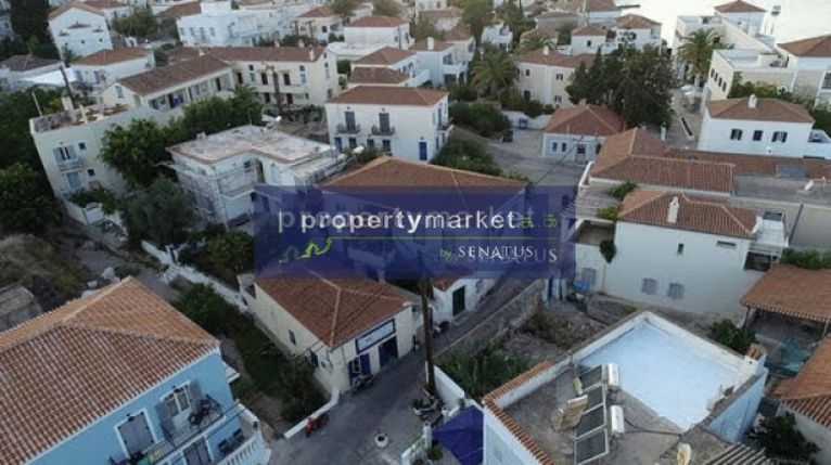 Apartment 120 sqm for sale, Argosaronikos Islands, Spetses