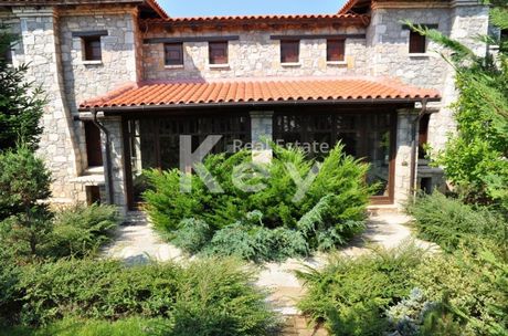 Μεζονέτα 280 τ.μ. για πώληση