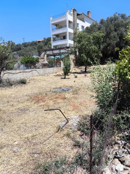 Οικόπεδο 708 τ.μ. προς πώληση