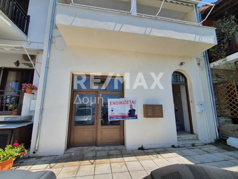 Κατάστημα 120 τ.μ. προς ενοικίαση, Πλατανίδια
