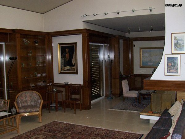 Loft 401 τ.μ. προς πώληση, Γλυφάδα