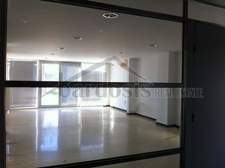 Κατάστημα 375 τ.μ. προς ενοικίαση
