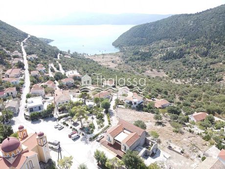 Villa 320 sqm for sale