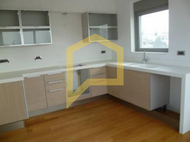 Μεζονέτα 190 τ.μ. πρός πώληση, Αθήνα - Νότια Προάστια, Γλυφάδα