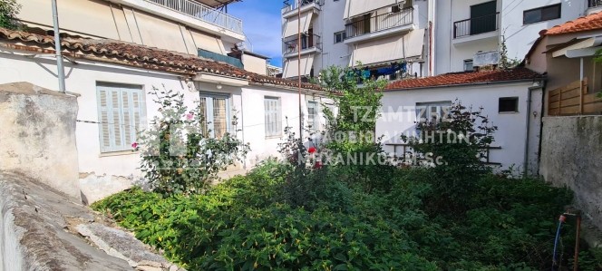 Οικόπεδο 145 τ.μ. προς πώληση, Επτά Πλατάνια