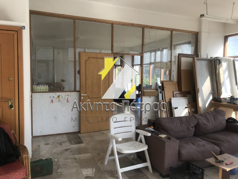 Επιχειρηματικό κτίριο 80 τ.μ. πρός ενοικίαση, Αχαΐα, Πάτρα
