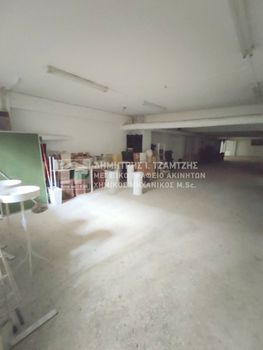 Store 434sqm for sale-Volos » Center