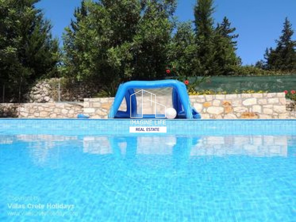 Συγκρότημα διαμερισμάτων 220 τ.μ. πρός πώληση, Ν. Χανίων, Βάμος