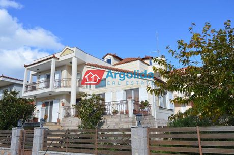 Μεζονέτα 220τ.μ. για πώληση-Ναύπλιο » Αγία κυριακή