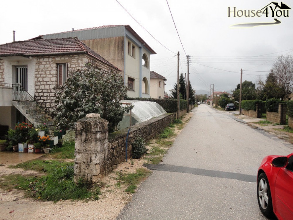 Οικόπεδο 347 τ.μ. προς πώληση, Ν. Ιωαννίνων, Μπιζάνιο