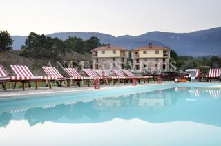 Ξενοδοχείο 1.500 τ.μ. για πώληση