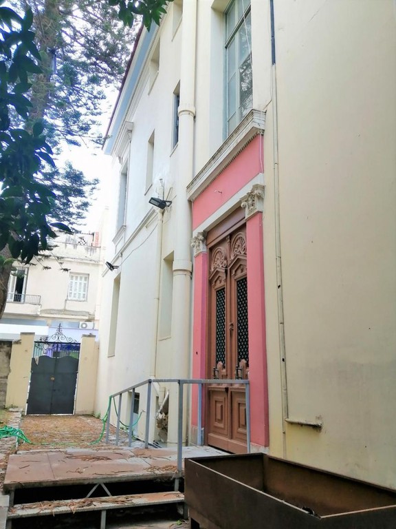 Επιχειρηματικό κτίριο 690 τ.μ. πρός ενοικίαση, Αχαΐα, Πάτρα