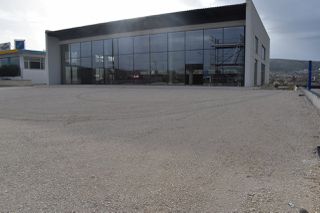 Κατάστημα 1.800 τ.μ. για ενοικίαση, Ν. Ιωαννίνων, Ιωάννινα-thumb-59