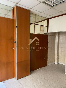 Store 21sqm for sale-Neapoli » Agios Giorgios - Troada