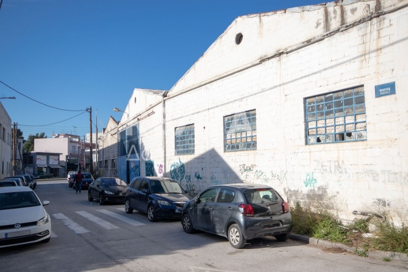 Αποθήκη 530 τ.μ. προς ενοικίαση, Αγ. Ανάργυροι Βόλου