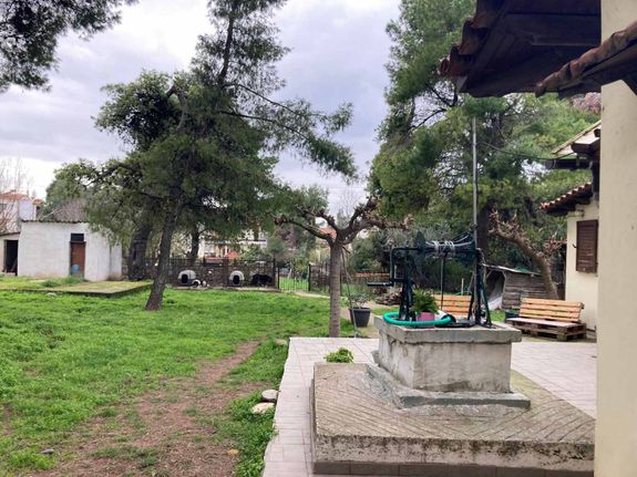 Οικόπεδο 1.200 τ.μ. για πώληση, Αθήνα - Βόρεια Προάστια, Δροσιά