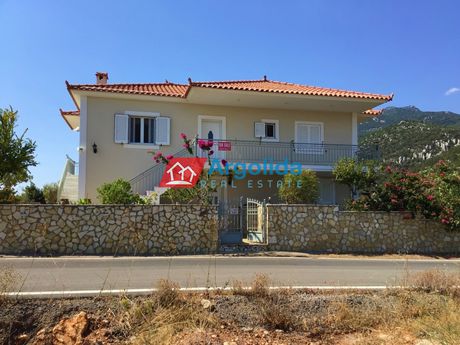 Detached home 185sqm for sale-North Kinouria » Arkadiko Chorio