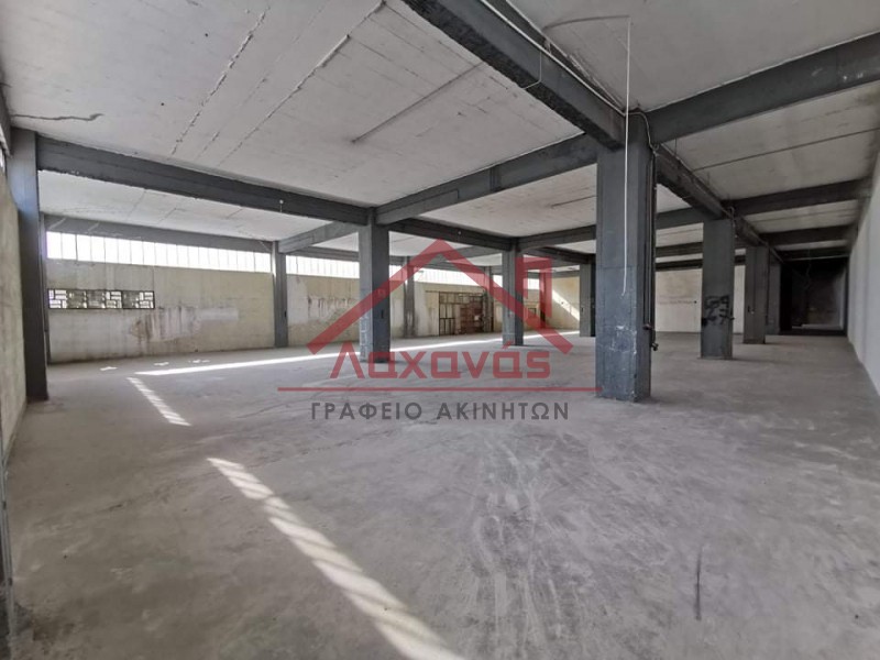 Βιομηχανικός χώρος 1.365 τ.μ. πρός ενοικίαση, Αθήνα - Κέντρο, Κολωνός - Κολοκυνθούς