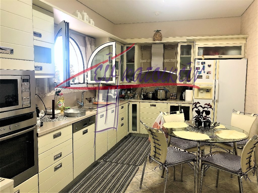 Μεζονέτα 160 τ.μ. προς πώληση, Αμφιάλη