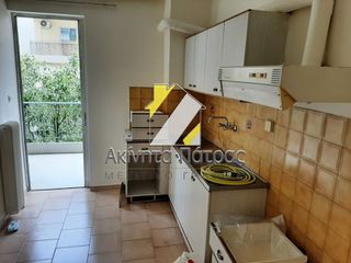 Studio / γκαρσονιέρα 30 τ.μ. για ενοικίαση, Αχαΐα, Πάτρα-thumb-2
