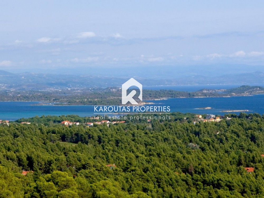Αγροτεμάχια 34.000 τ.μ. προς πώληση, Κέντρο Σιθωνίας