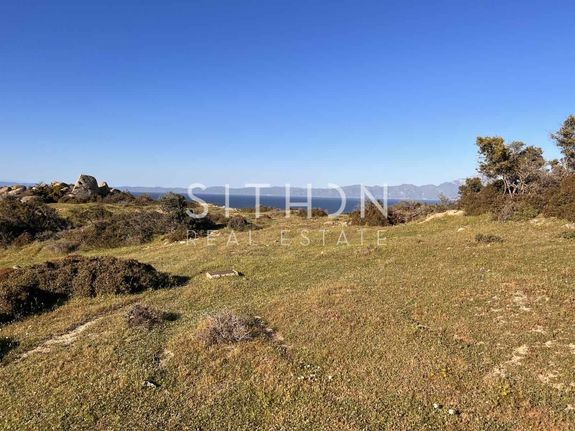 Land plot 500 sqm for sale, Chalkidiki, Toroni