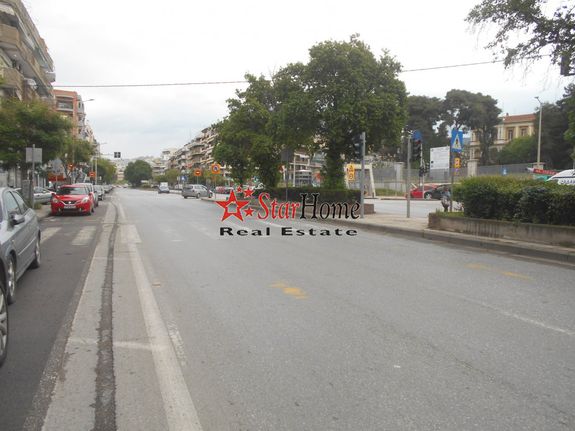 Γραφείο 18 τ.μ. για ενοικίαση, Θεσσαλονίκη - Κέντρο, Παπάφη
