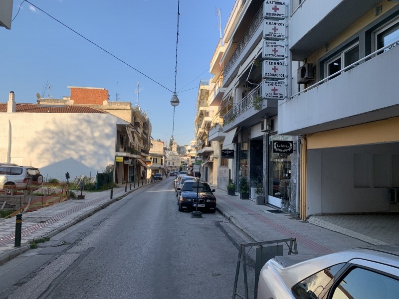 Κατάστημα 100 τ.μ. πρός ενοικίαση, Ν. Άρτας, Άρτα