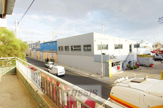 Business bulding 210 sqm for sale, Piraeus Suburbs, Perama