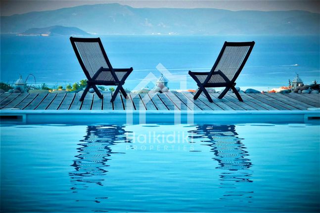 Βίλλα 260 τ.μ. για πώληση, Χαλκιδική, Κασσάνδρα