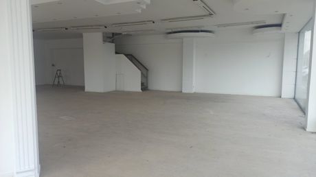 Business bulding 960 sqm for rent