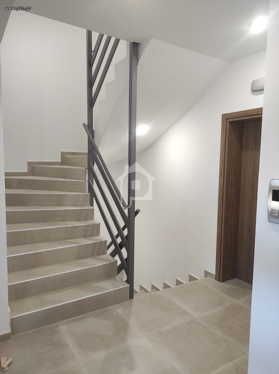Επαγγελματικό 217 τ.μ. προς ενοικίαση, Νέα Μαγνησία Λαμίας