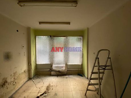 Store 15sqm for rent-Kamara